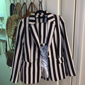 Black & White striped shorts pant suit